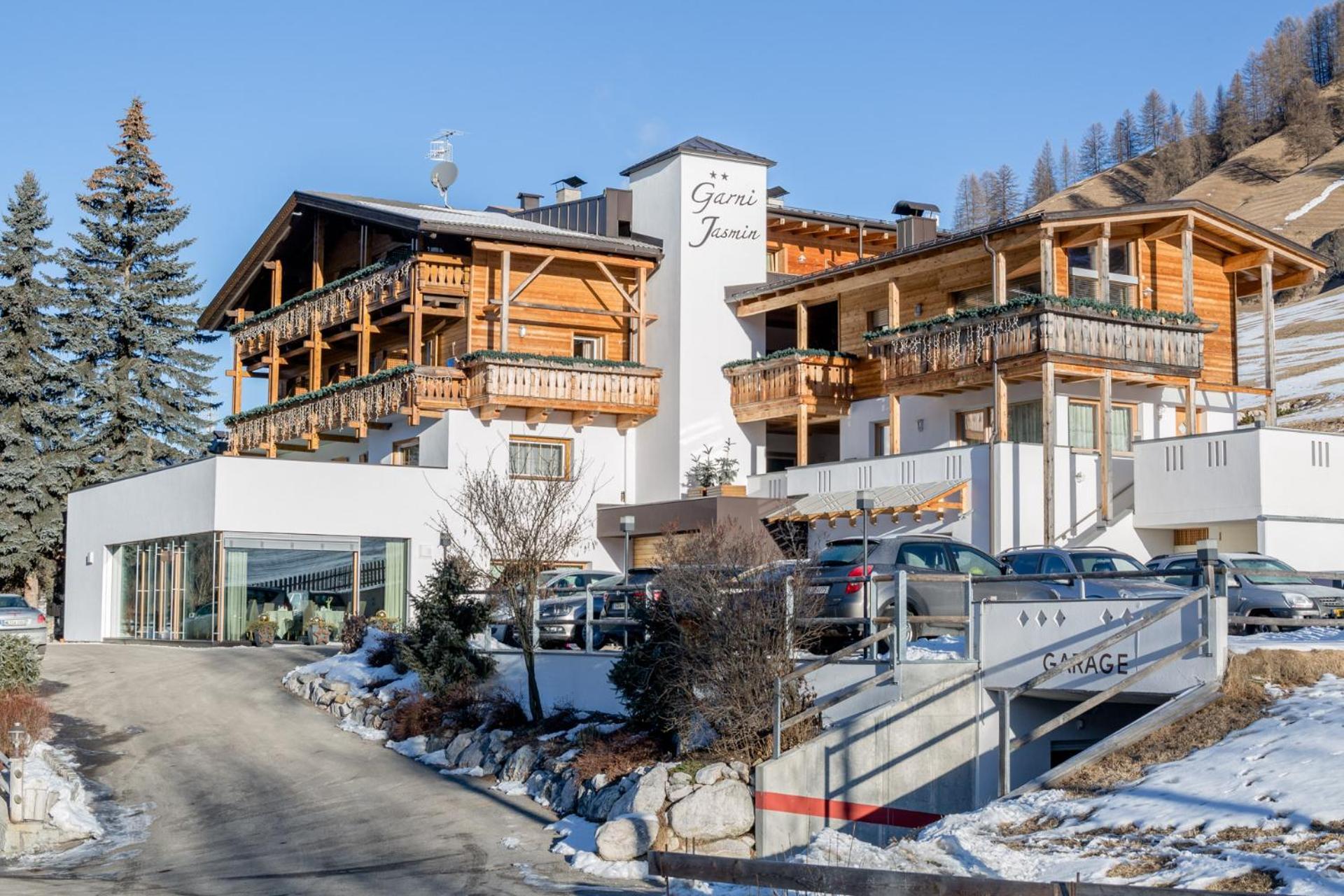 Garni Jasmin Hotel San Cassiano  Exterior photo